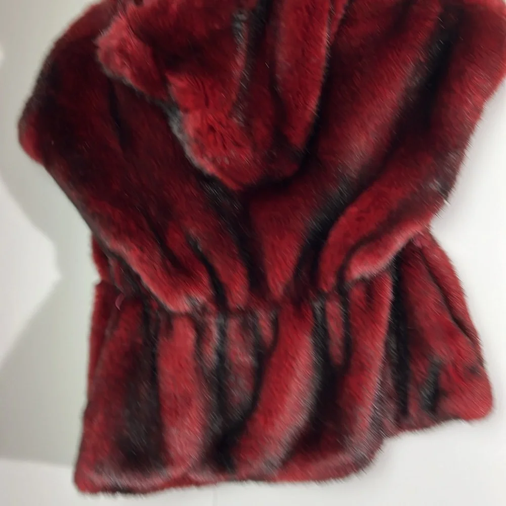 Monnalisa faux fur vest with hood burgundy